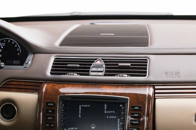 Used 2012 Maybach 62 image 26