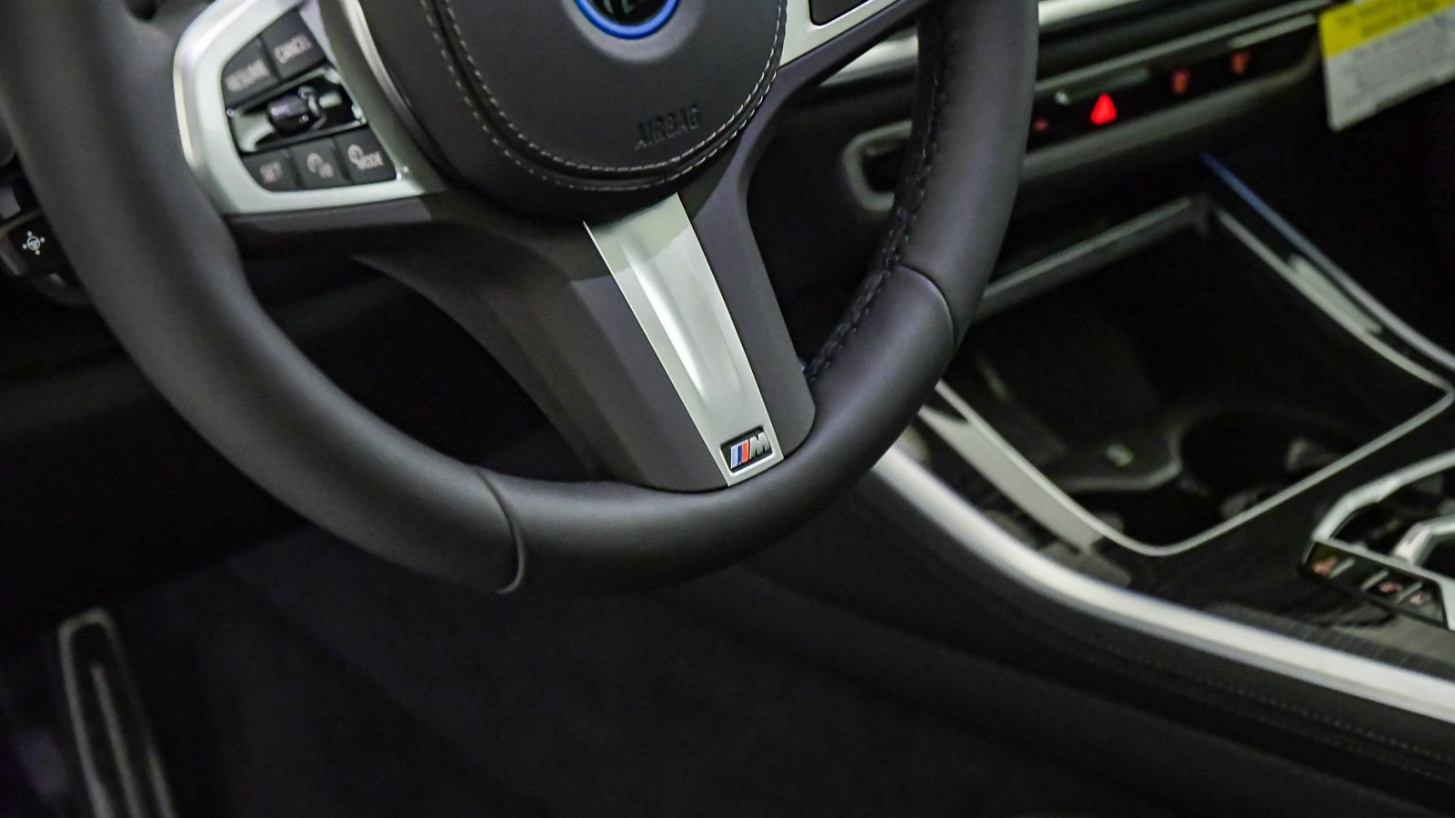New 2026 BMW X5 xDrive50e AWD/4WD image 18