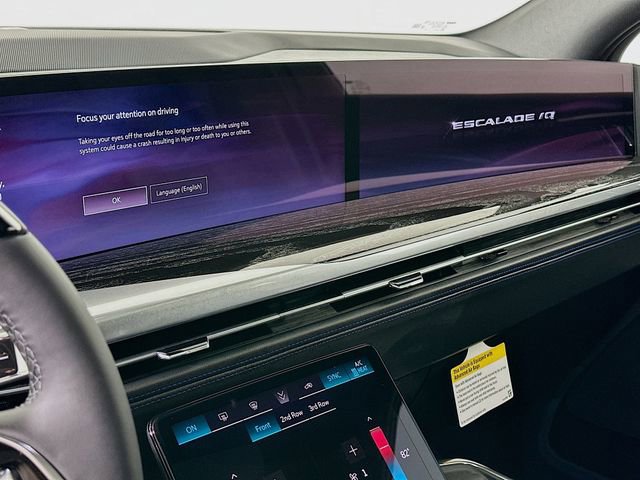 New 2025 Cadillac Escalade IQ Luxury 1 w/ Smart Trailering package image 8