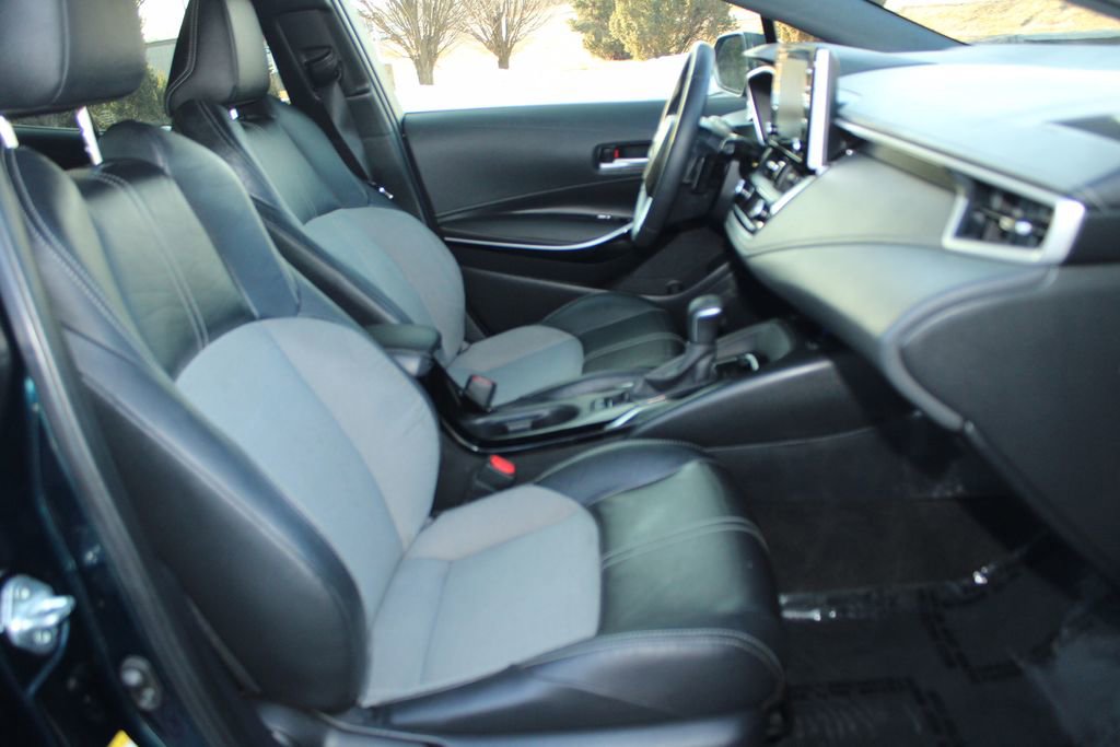 Used 2019 Toyota Corolla XSE image 12