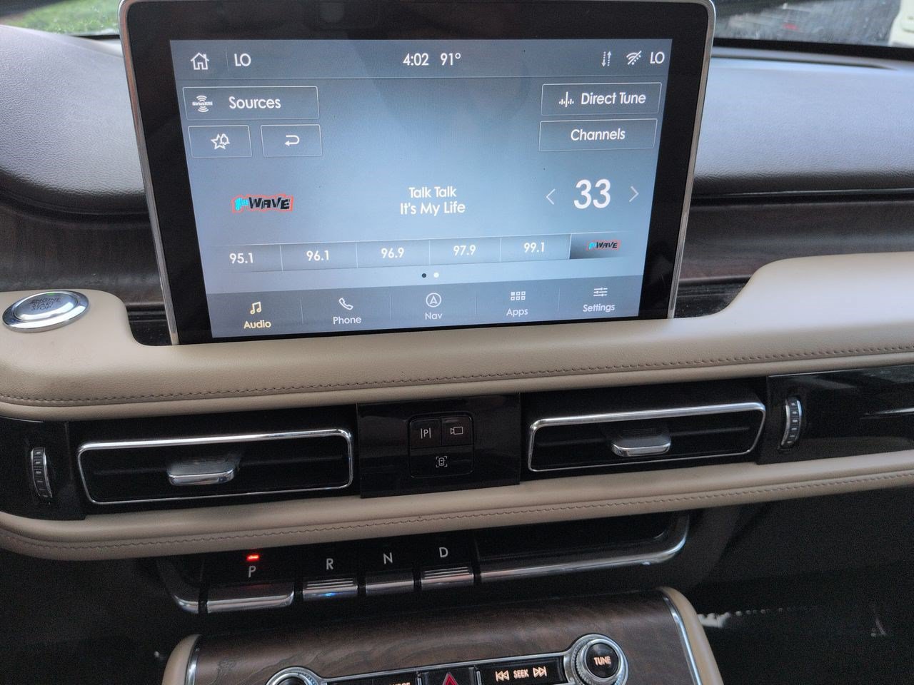 Certified 2020 Lincoln Aviator Reserve w/ Elements Package Plus AWD/4WD image 14