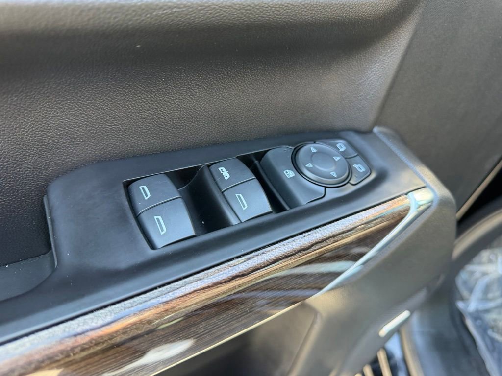 Used 2020 Chevrolet Silverado 1500 RST w/ All-Star Edition AWD/4WD image 21