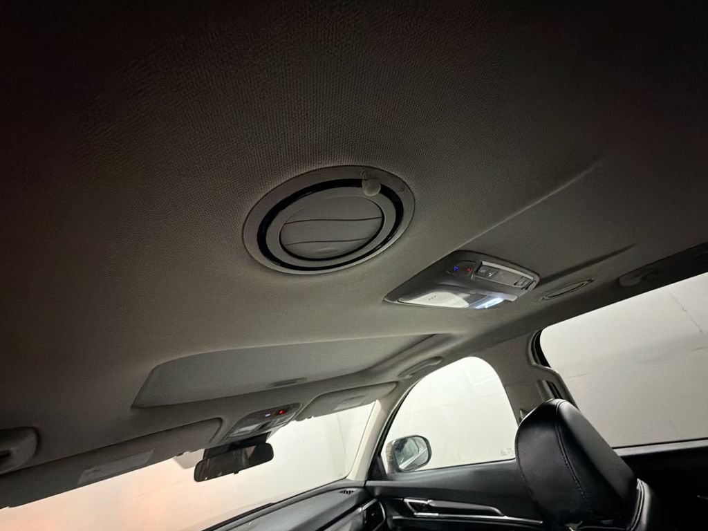 Used 2024 Kia Telluride S w/ S Sunroof Package FWD image 22