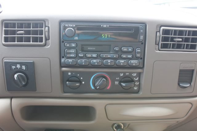 Used 2000 Ford F350 XL AWD/4WD image 23