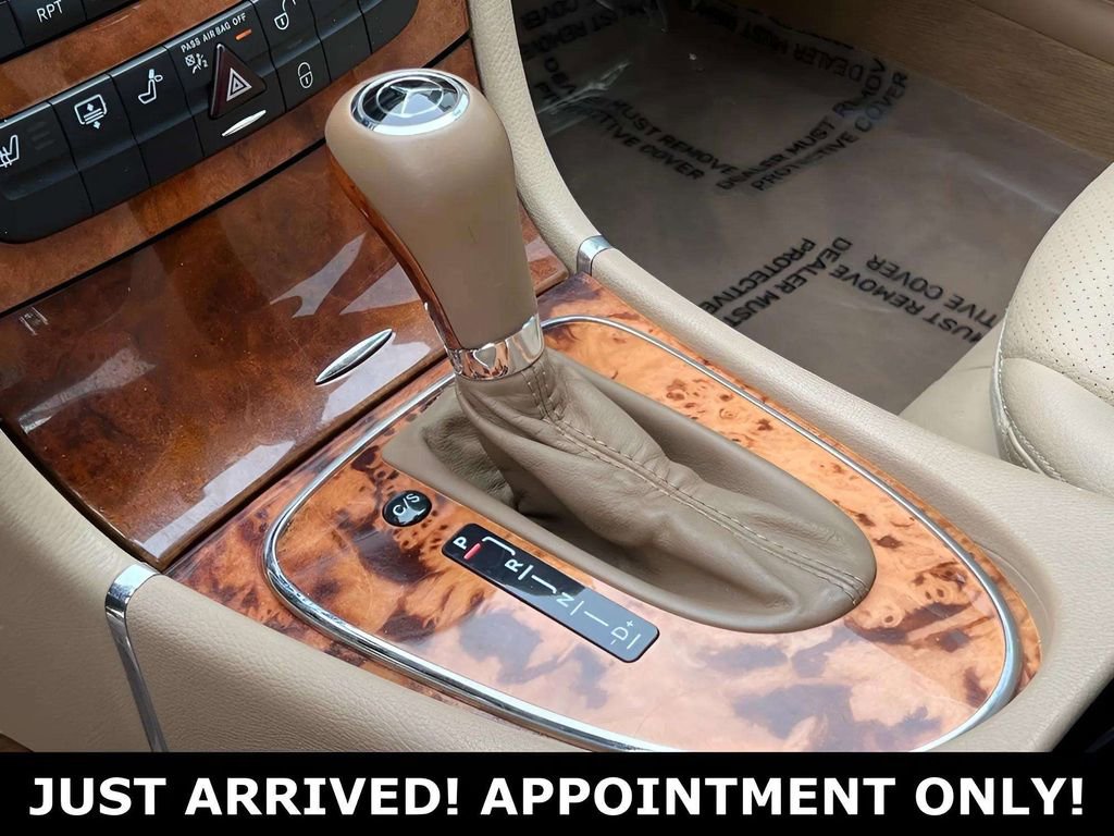 Used 2008 Mercedes-Benz E 350 4MATIC Sedan image 24