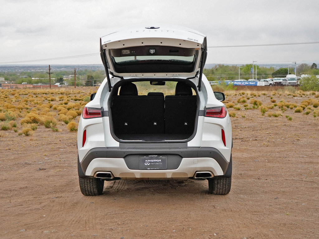 Used 2025 INFINITI QX55 Sensory w/ Lighting Package image 9