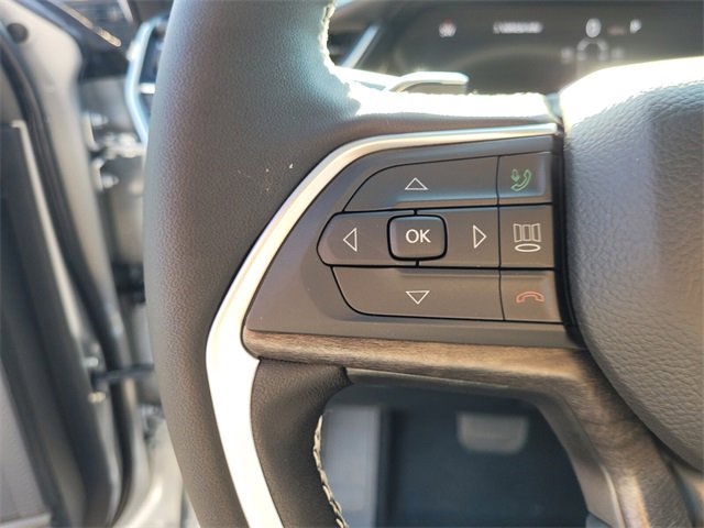 New 2025 Jeep Grand Cherokee L Limited w/ Black Appearance Package image 32