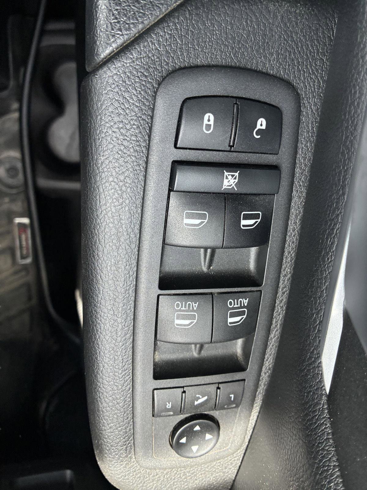 Used 2022 RAM 1500 Big Horn AWD/4WD image 16