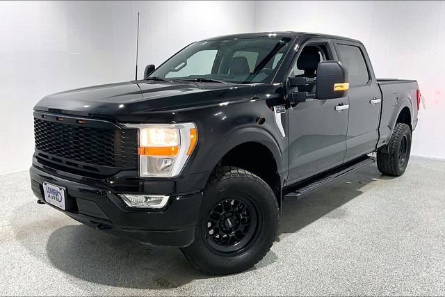 Used 2022 Ford F150 XLT w/ Equipment Group 301A Mid image 3