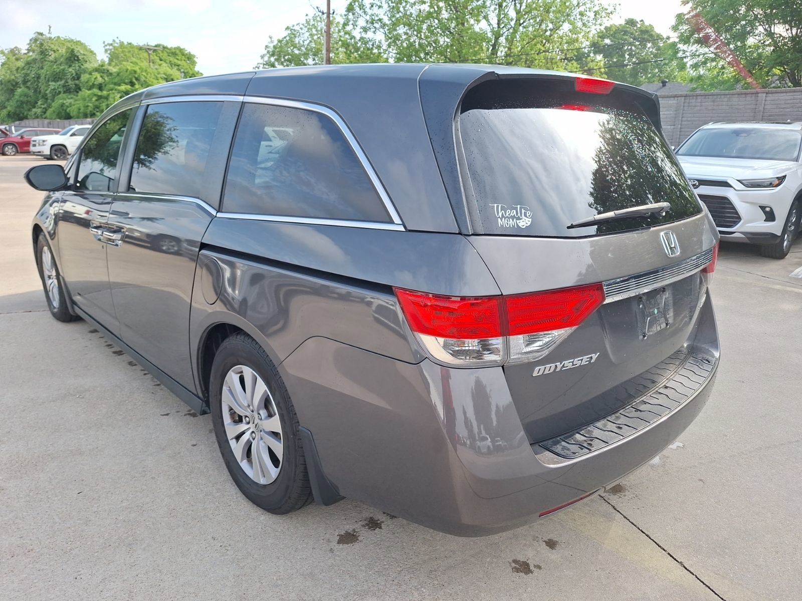 Used 2014 Honda Odyssey EX image 4