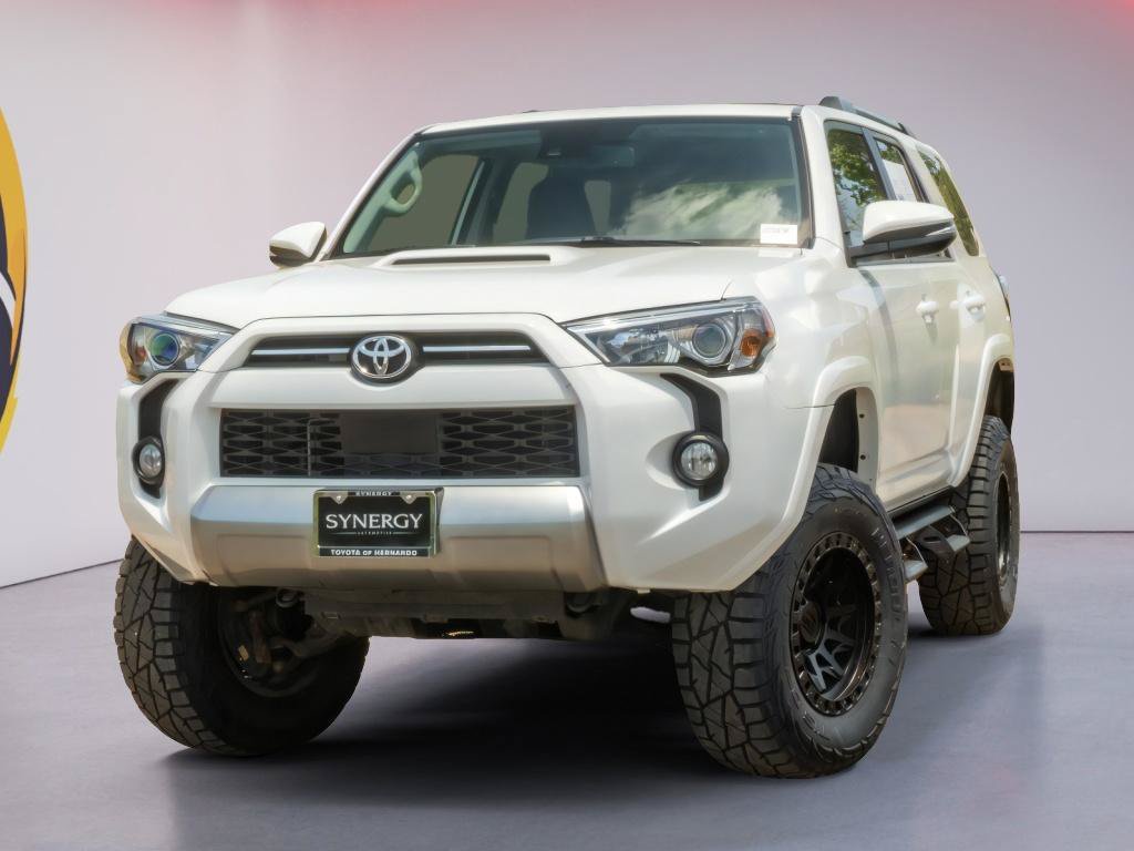Used 2020 Toyota 4Runner TRD Off-Road Premium w/ Moonroof Package AWD/4WD video 1