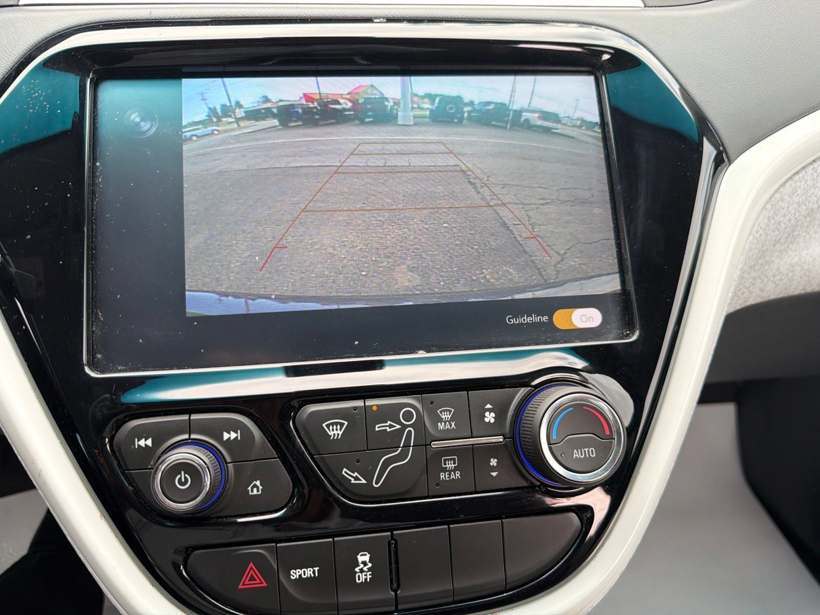 Used 2019 Chevrolet Bolt LT FWD image 23