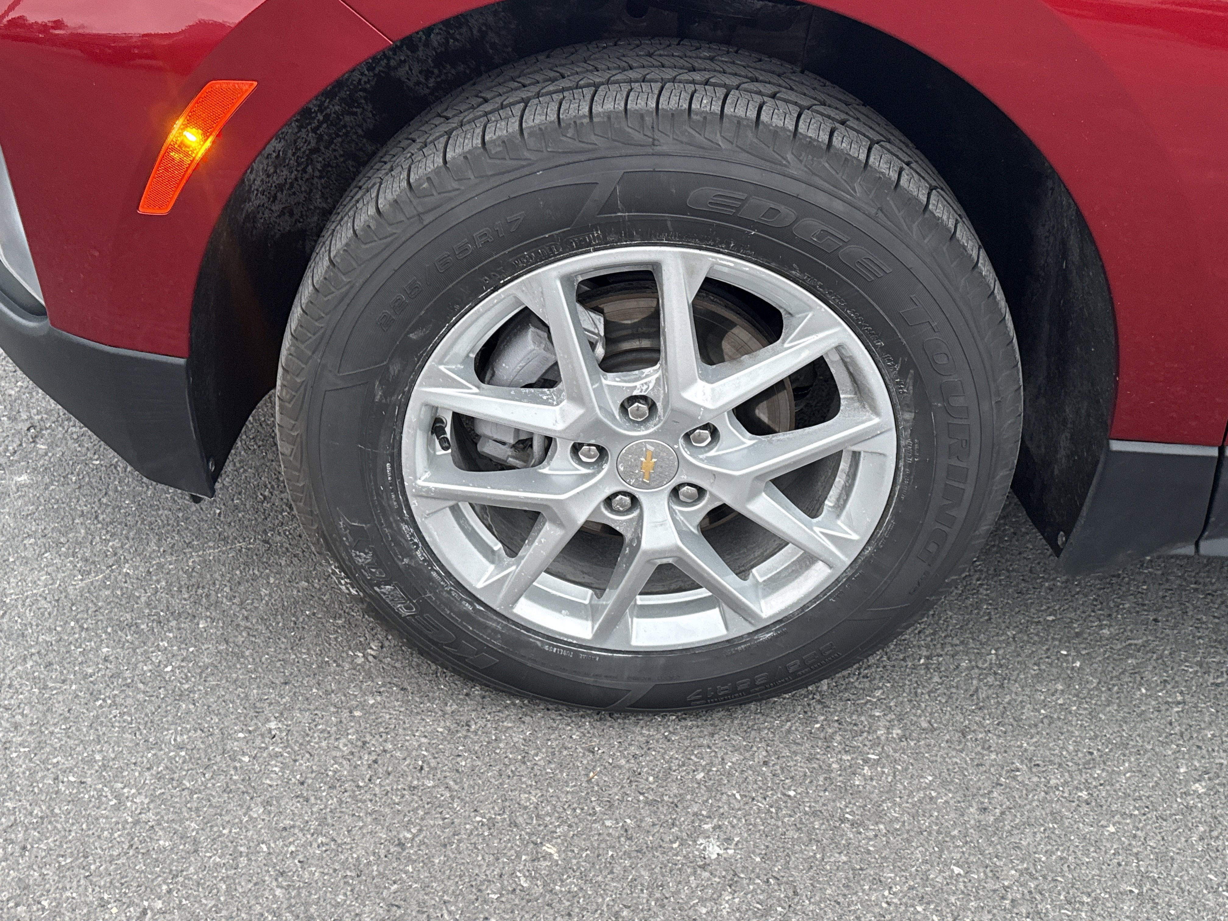 Used 2023 Chevrolet Equinox LT image 10