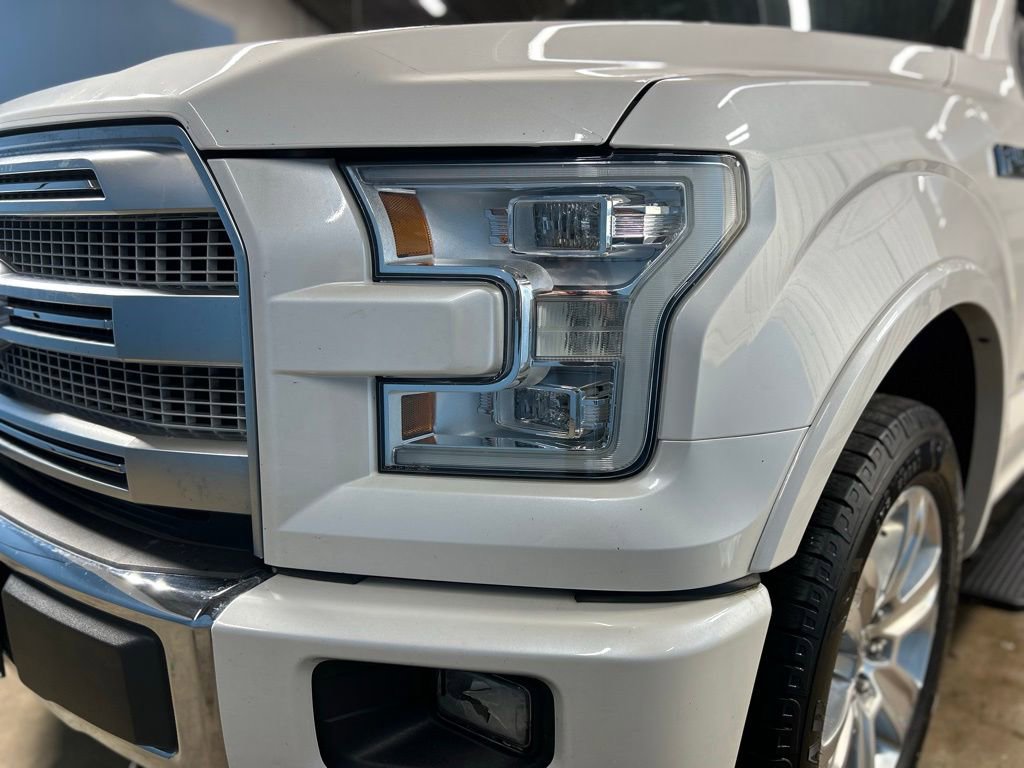 Used 2017 Ford F150 Platinum w/ Equipment Group 701A Luxury image 6