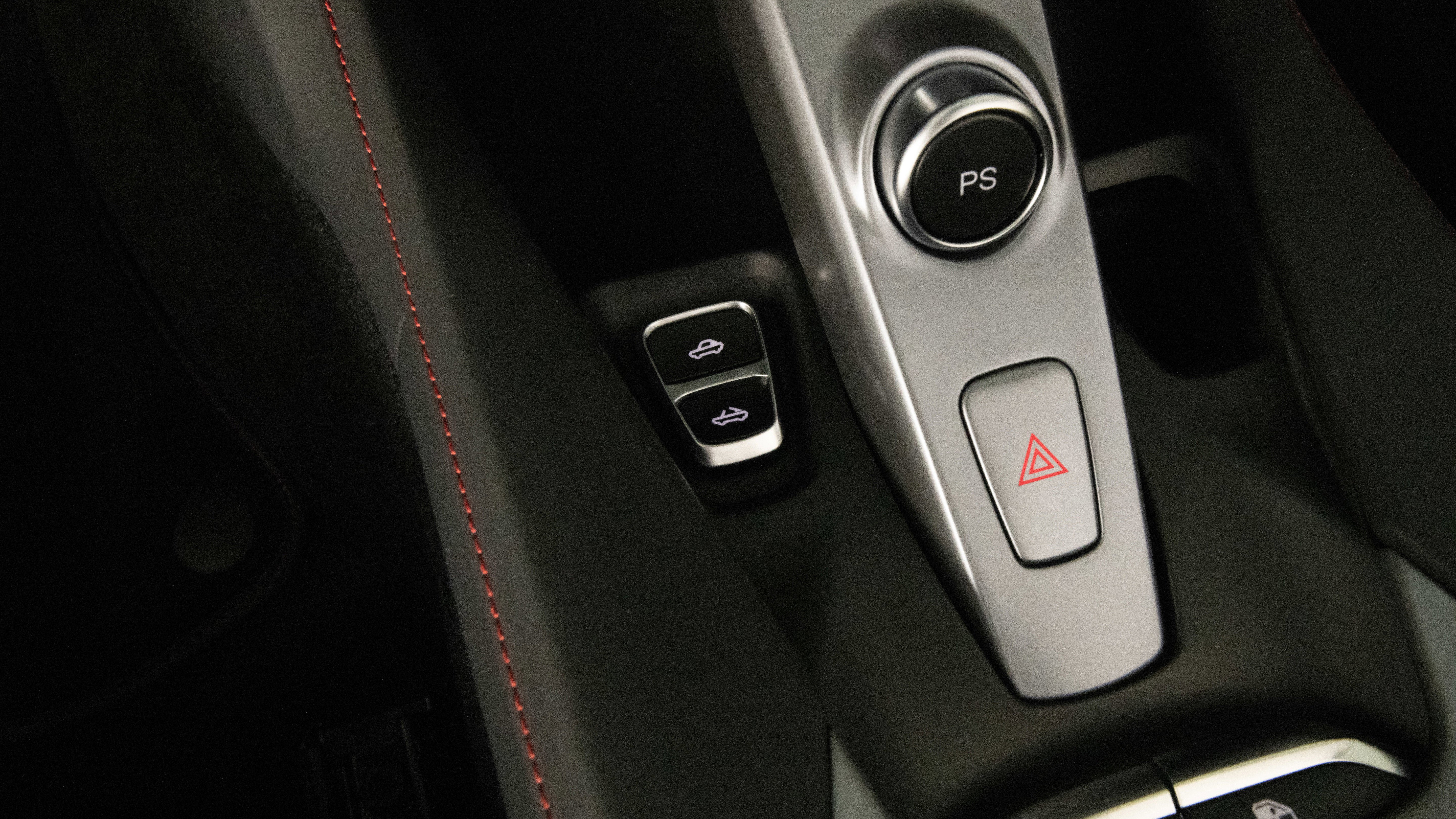 Certified 2022 Ferrari Portofino M image 26