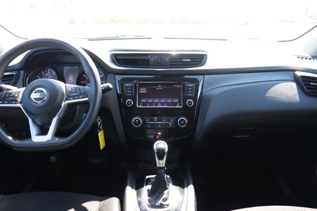 Used 2020 Nissan Rogue Sport S FWD image 14