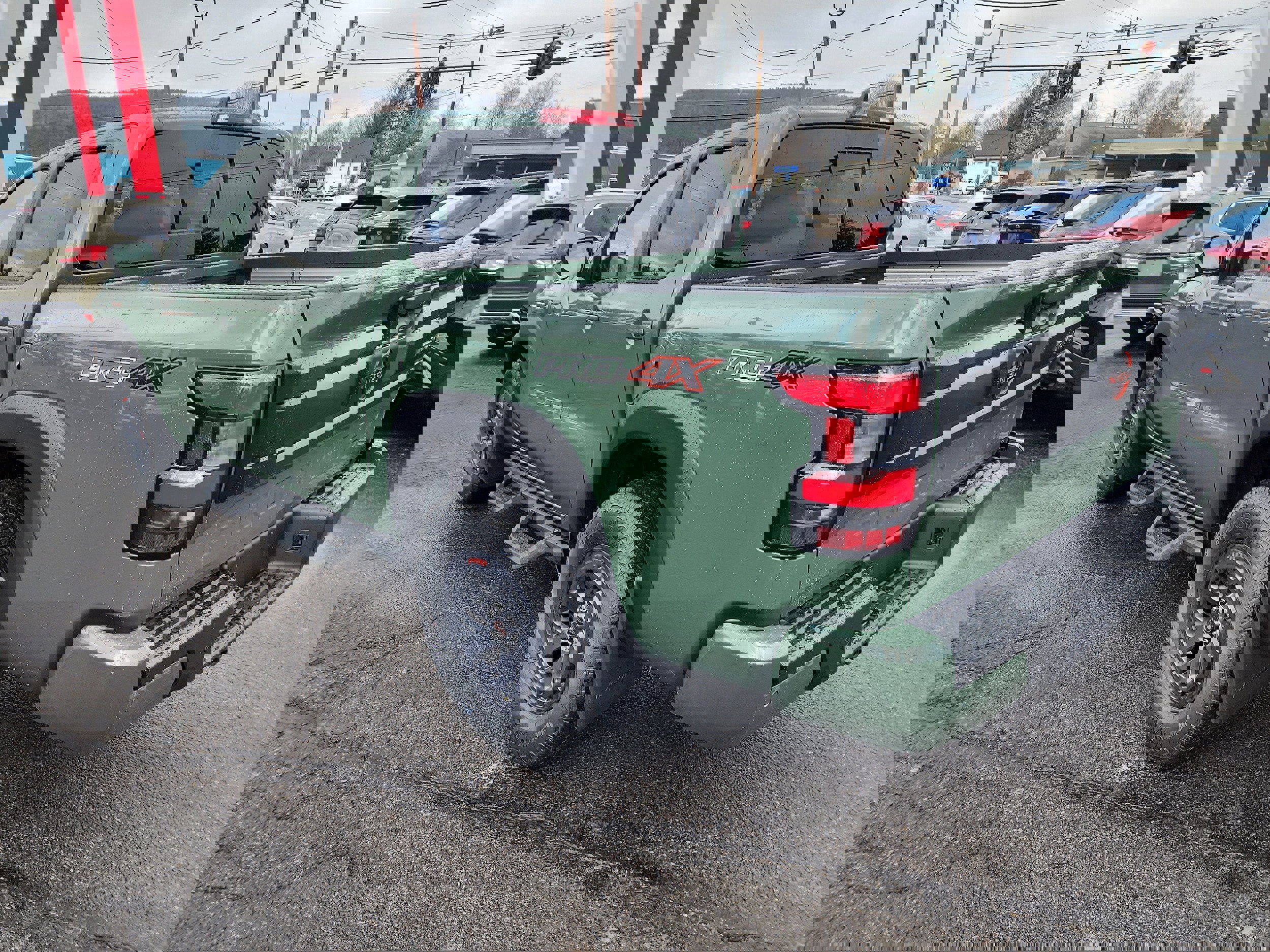 New 2026 Nissan Frontier PRO-4X w/ Pro-4x Convenience Package image 6