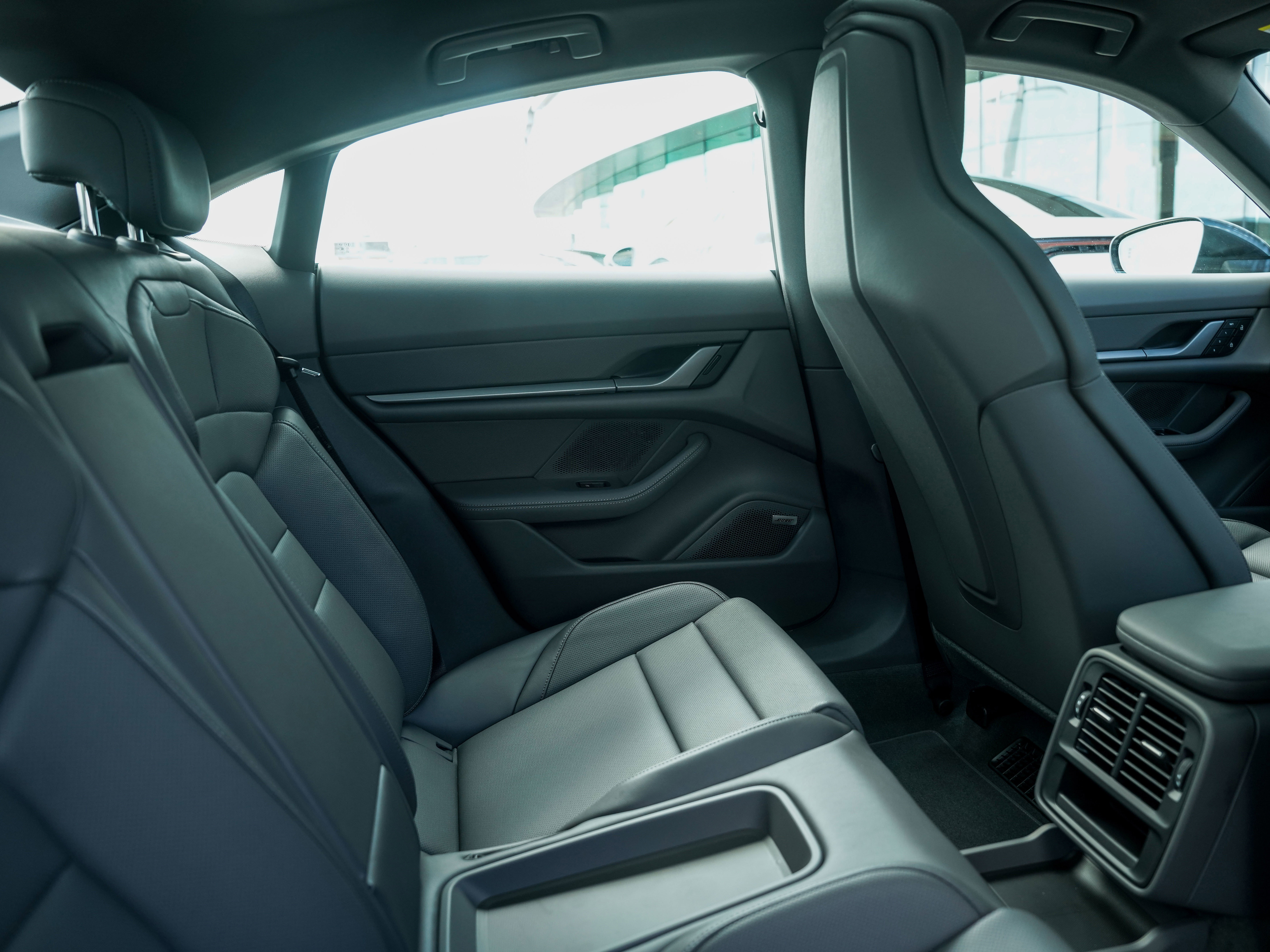 New 2025 Porsche Taycan 4 image 28