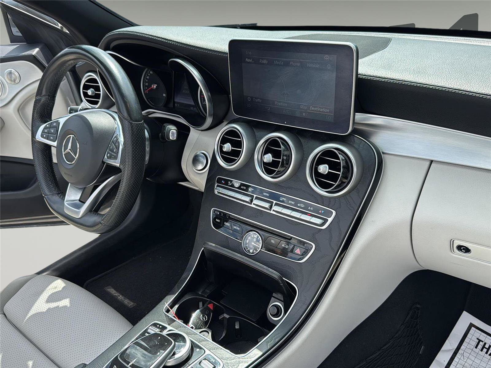 Used 2017 Mercedes-Benz C 300 4MATIC Cabriolet image 27