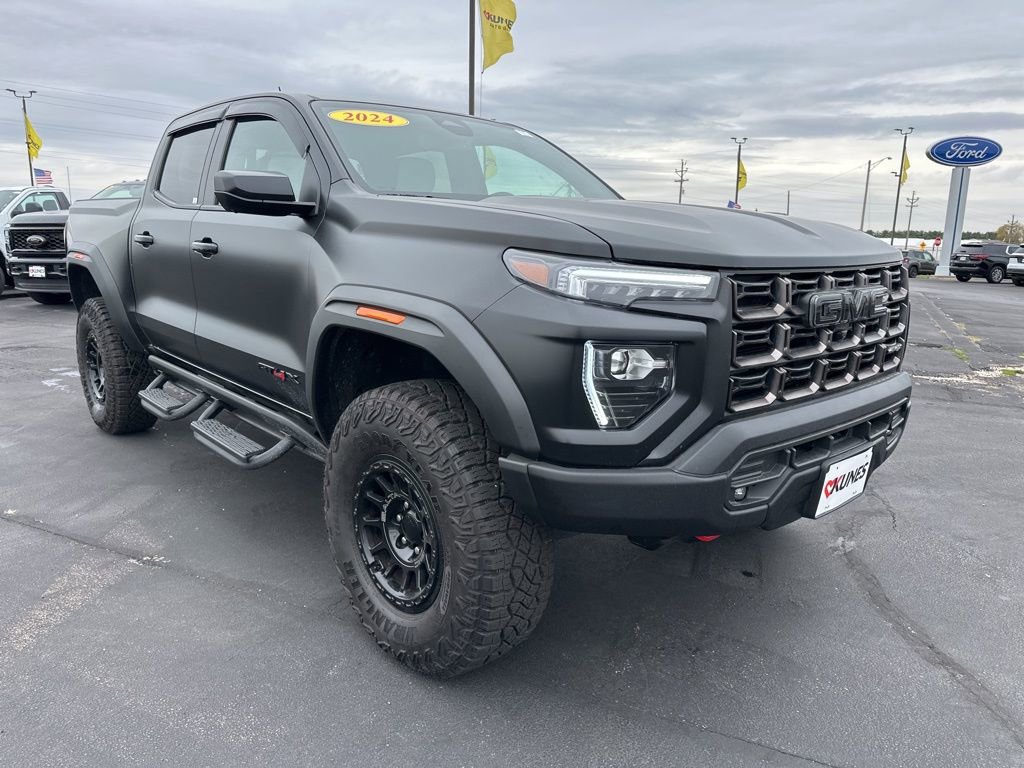 Used 2024 GMC Canyon AT4X w/ AT4X AEV Edition image 2