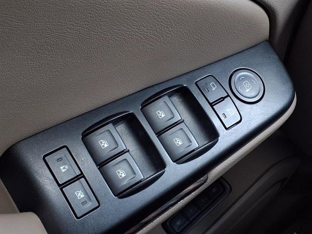 Used 2019 GMC Yukon SLT image 8