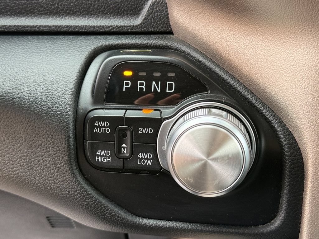 Used 2020 RAM 1500 Laramie AWD/4WD image 32