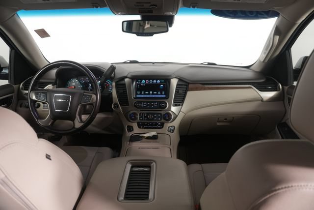 Used 2019 GMC Yukon XL Denali w/ Open Road Package AWD/4WD image 24