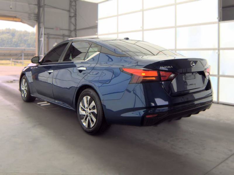 Used 2019 Nissan Altima 2.5 S FWD image 4