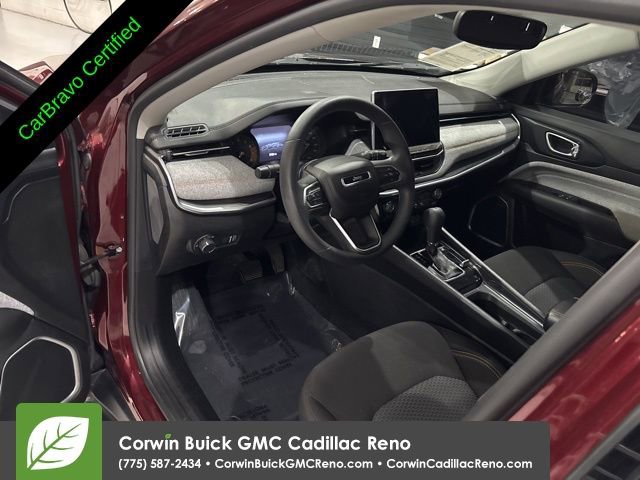 Used 2022 Jeep Compass Sport image 10