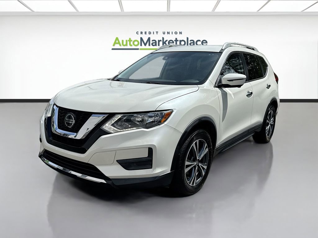 Used 2019 Nissan Rogue SV w/ Premium Package image 3