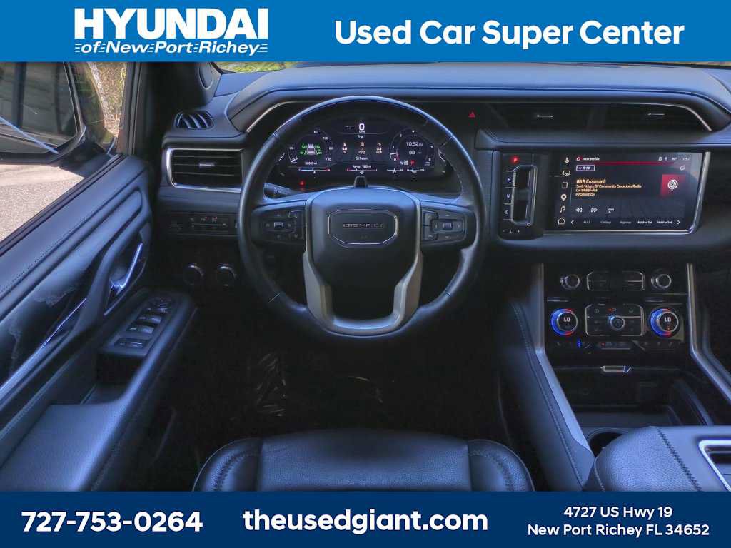 Used 2024 GMC Yukon XL Denali w/ Advanced Technology Package AWD/4WD image 19