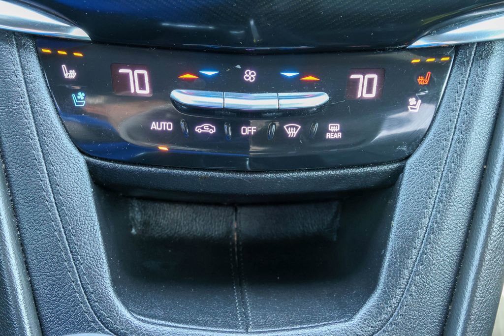 Used 2020 Cadillac XT6 Sport w/ Platinum Package AWD/4WD image 28