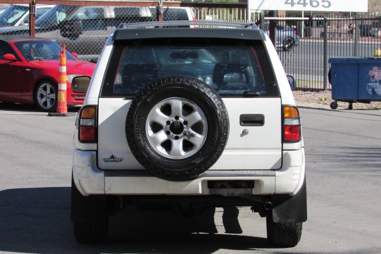 Used 1999 Isuzu Rodeo LS RWD image 7