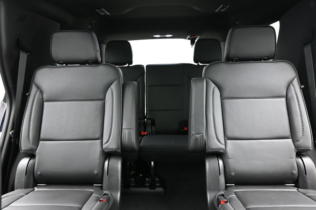 Used 2022 GMC Yukon Denali w/ Denali Premium Package AWD/4WD image 21