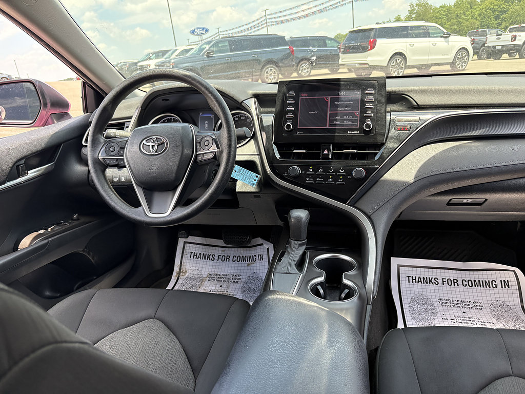 Used 2021 Toyota Camry LE FWD image 25