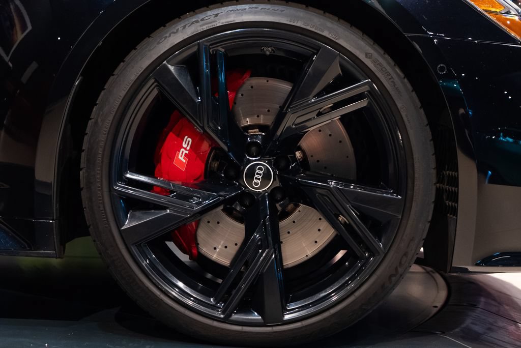Used 2021 Audi RS 6 AWD/4WD image 15