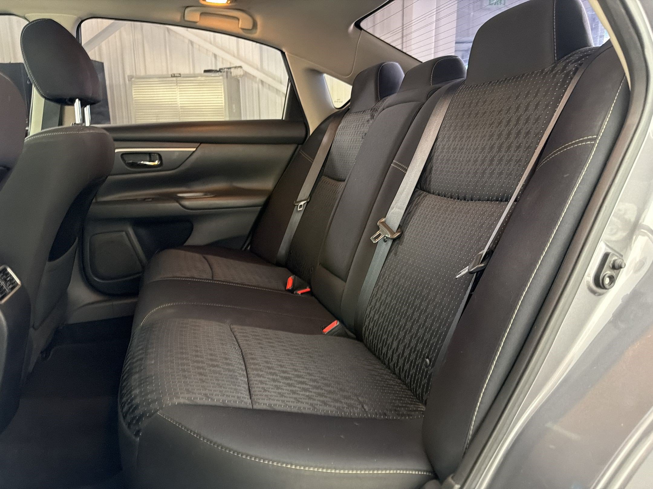 Used 2016 Nissan Altima 2.5 SV w/ Convenience Package FWD image 23