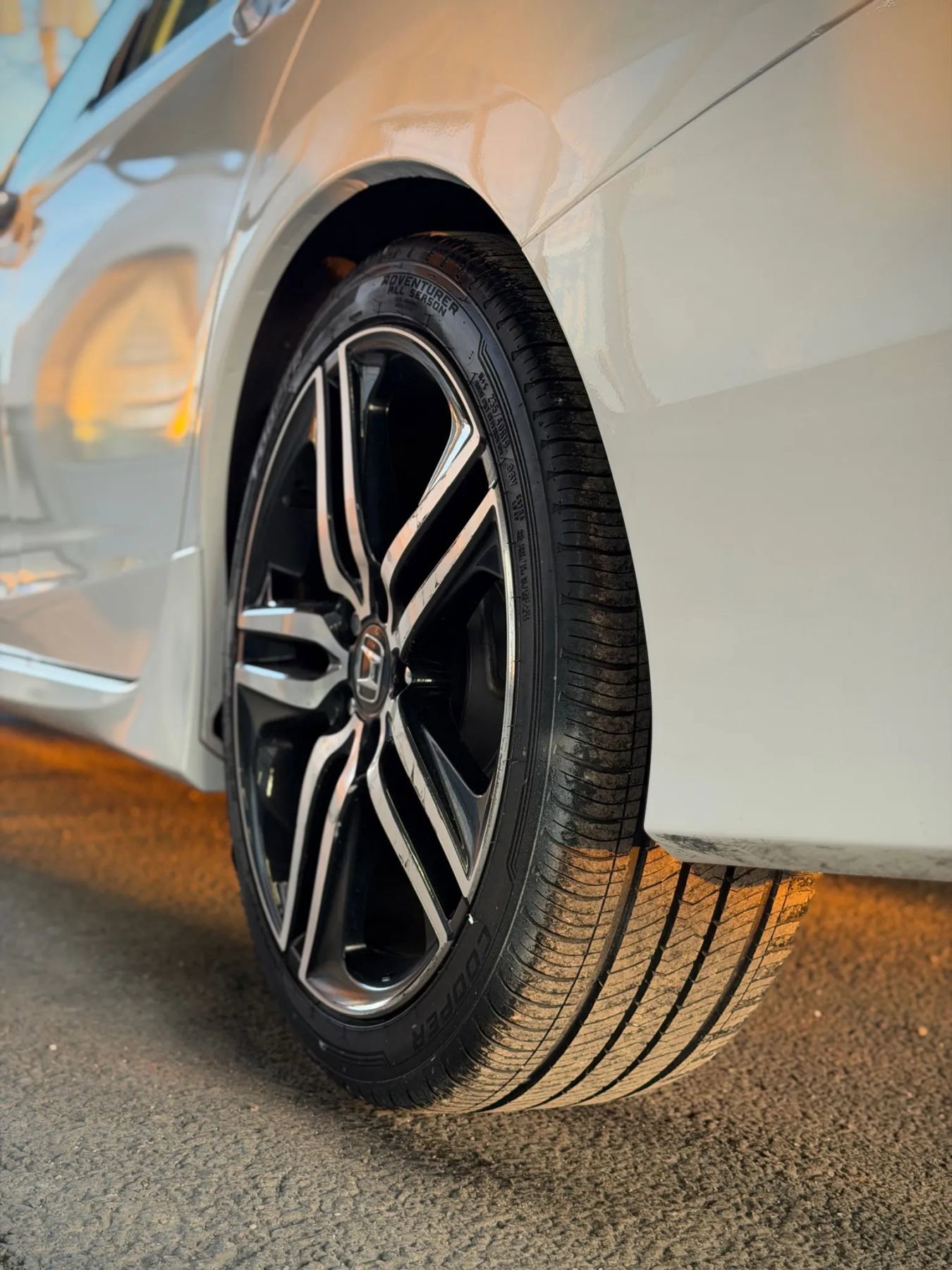 Used 2017 Honda Accord Touring image 27