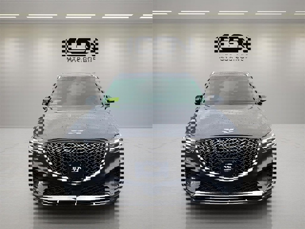 Used 2024 Genesis GV70 2.5T w/ Advanced Package image 3
