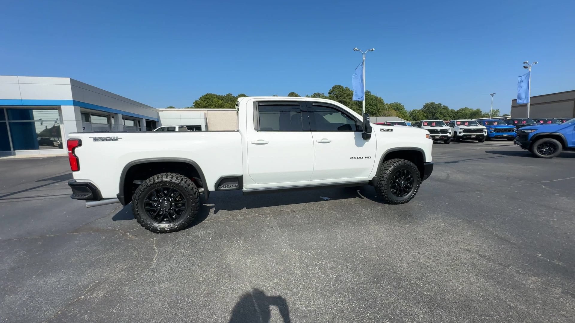 Certified 2025 Chevrolet Silverado 2500 LTZ w/ Trail Boss Package AWD/4WD image 9