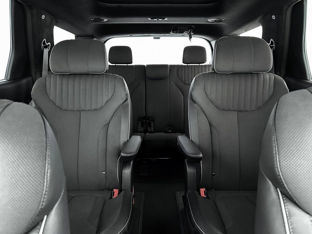 New 2025 Hyundai Palisade Calligraphy image 16