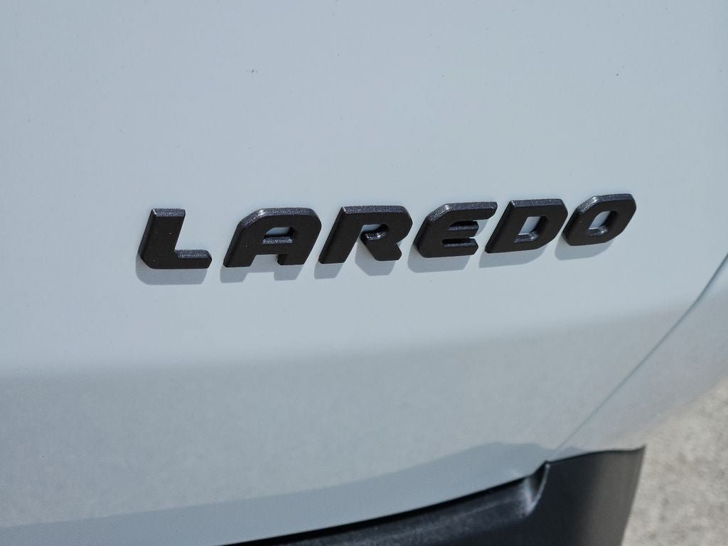 New 2026 Jeep Cherokee Laredo AWD/4WD image 16