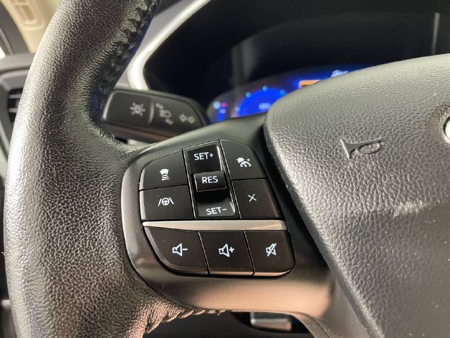 Certified 2020 Ford Escape Titanium AWD/4WD image 9