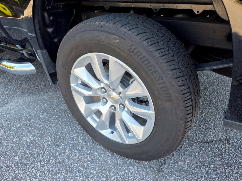 Certified 2025 Chevrolet Silverado 1500 Custom RWD image 31