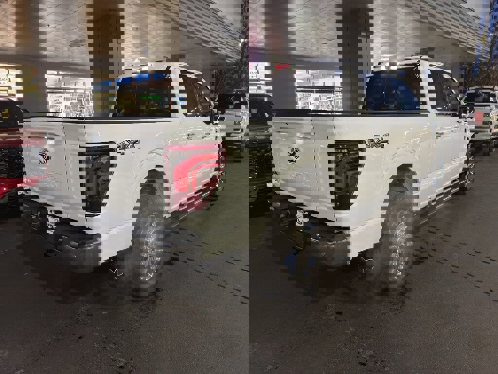 New 2025 Ford F150 Lariat w/ Equipment Group 501A Mid image 4