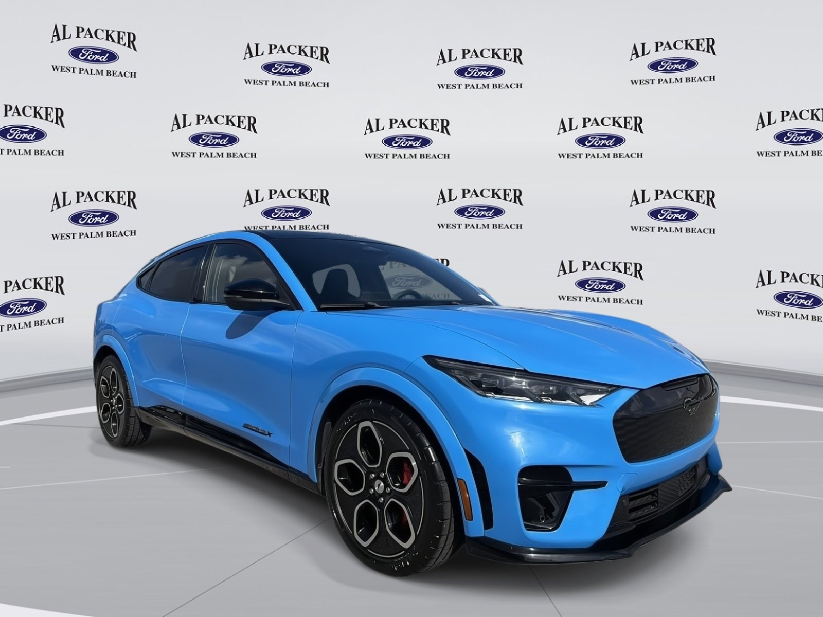 Certified 2022 Ford Mustang Mach-E GT image 9