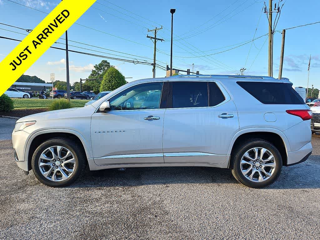 Used 2021 Chevrolet Traverse Premier FWD image 7