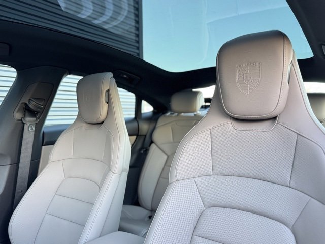 New 2024 Porsche Taycan image 34