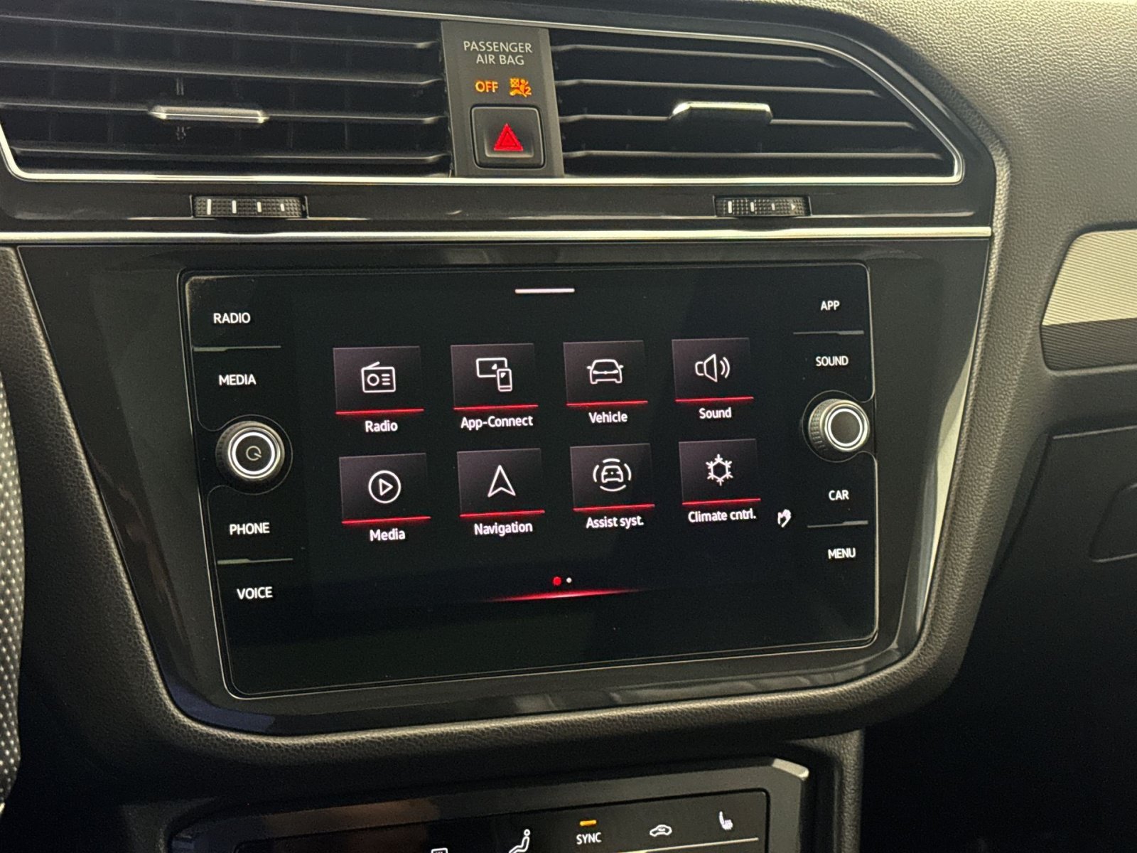 Used 2022 Volkswagen Tiguan SE R-Line AWD/4WD image 20