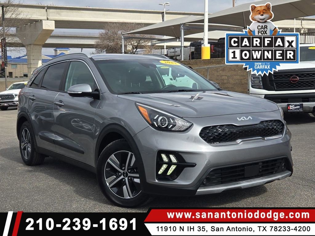 Used 2022 Kia Niro EX Premium image 1